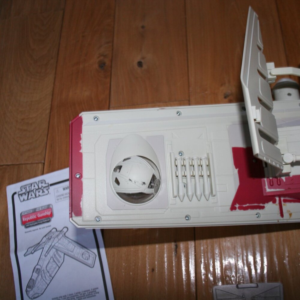 Star Wars Attack of the Clones Republic Gunship - Picture 11 of 13